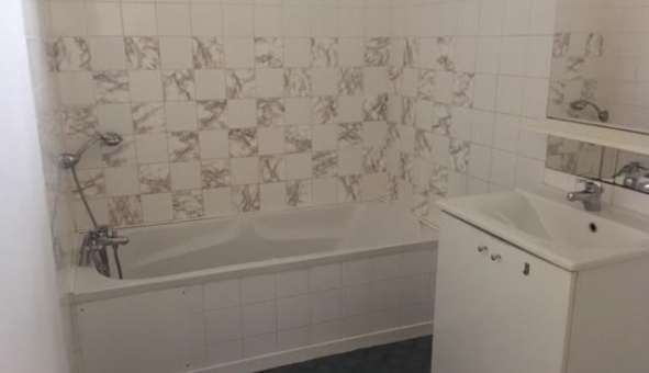 Logement tudiant T2 à Tarbes (65000)