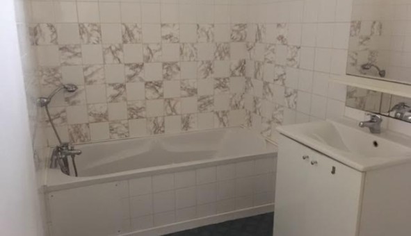 Logement tudiant T2 à Tarbes (65000)