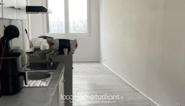 Logement tudiant T2 à Thiers (63300)