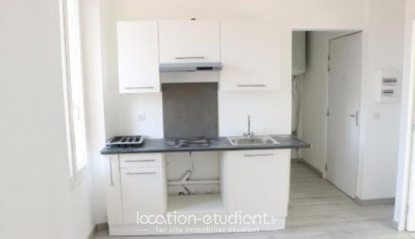 Logement tudiant T2 à Toulon (83200)