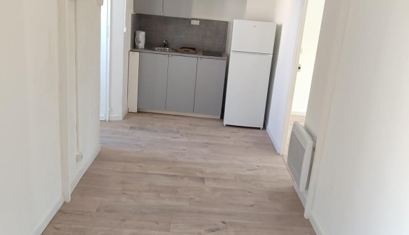Logement tudiant T2 à Toulon (83200)