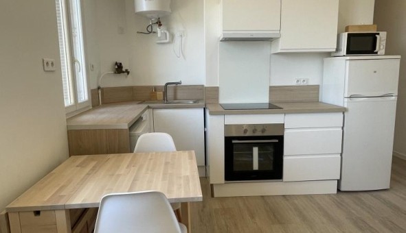 Logement tudiant T2 à Toulon (83200)