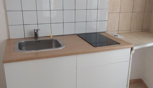 Logement tudiant T2 à Toulon (83200)