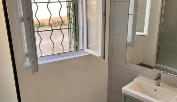 Logement tudiant T2 à Toulon (83200)