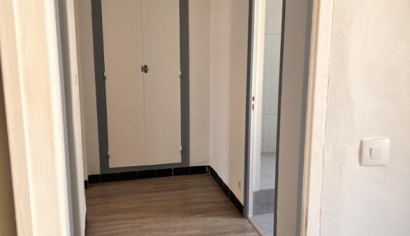 Logement tudiant T2 à Toulon (83200)