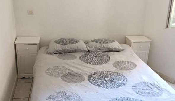 Logement tudiant T2 à Toulon (83200)
