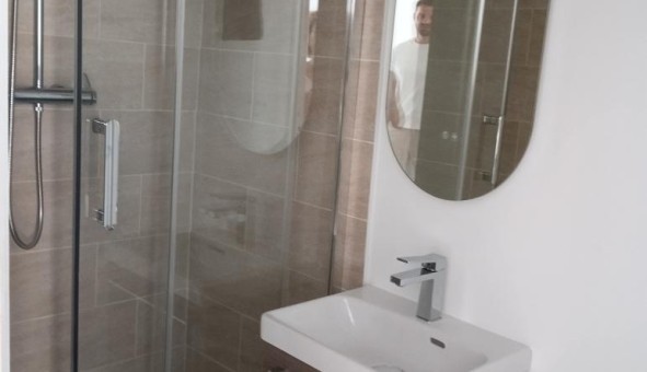 Logement tudiant T2 à Toulon (83200)