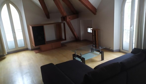Logement tudiant Location T2 Vide Toulon (83200)