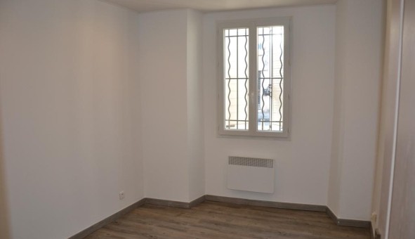 Logement tudiant T2 à Toulon (83200)