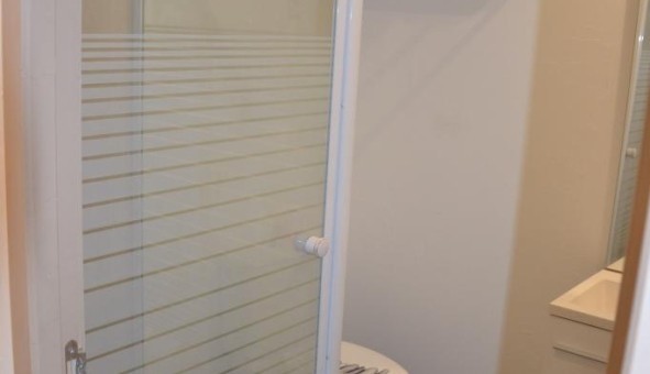 Logement tudiant T2 à Toulon (83200)