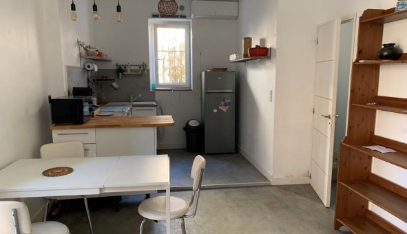 Logement tudiant T2 à Toulon (83200)