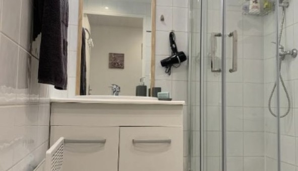 Logement tudiant T2 à Toulon (83200)