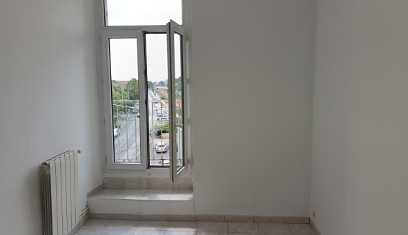 Logement tudiant T2 à Toulon (83200)