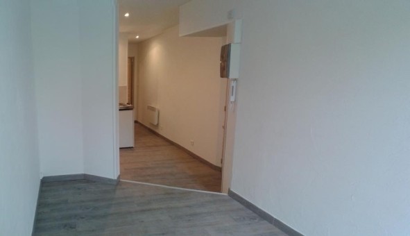 Logement tudiant T2 à Toulon (83200)