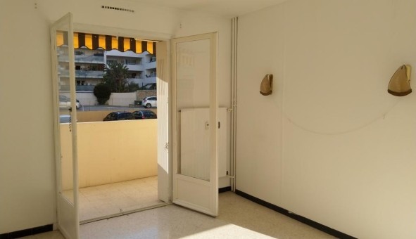 Logement tudiant T2 à Toulon (83200)