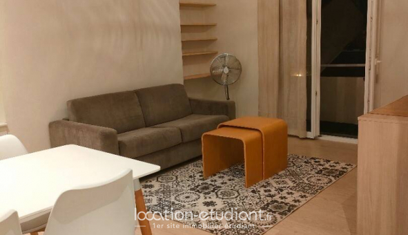 Logement tudiant T2 à Toulon (83200)