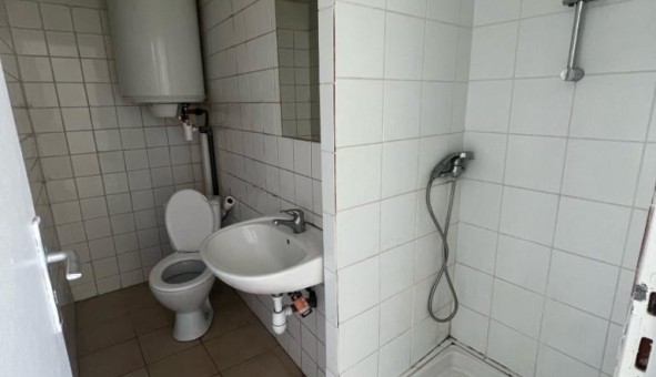 Logement tudiant T2 à Toulon (83200)