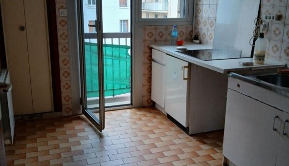 Logement tudiant T2 à Toulon (83200)