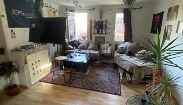 Logement tudiant T2 à Toulon (83200)