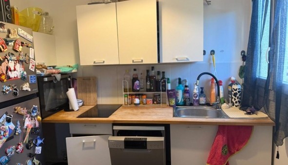 Logement tudiant Location T2 Vide Toulon (83200)
