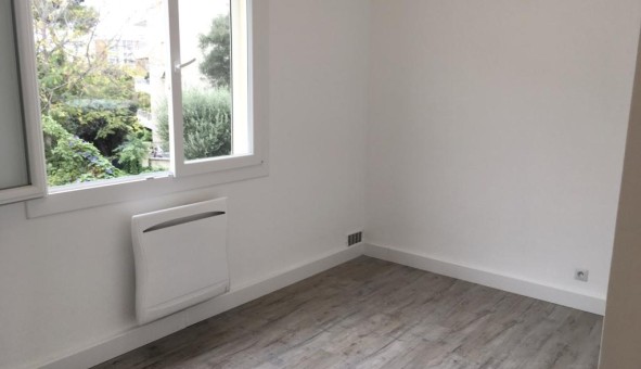 Logement tudiant T2 à Toulon (83200)
