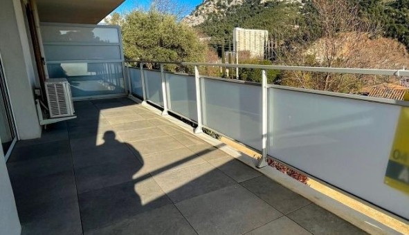 Logement tudiant Location T2 Vide Toulon (83200)