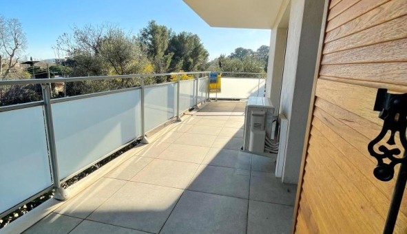 Logement tudiant T2 à Toulon (83200)