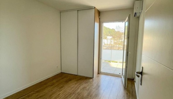 Logement tudiant T2 à Toulon (83200)