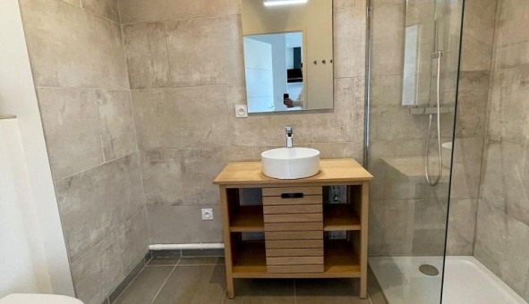 Logement tudiant T2 à Toulon (83200)