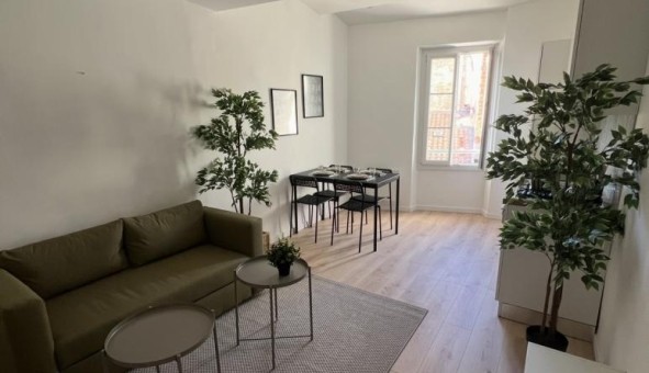 Logement tudiant T2 à Toulon (83200)
