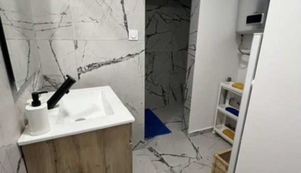 Logement tudiant T2 à Toulon (83200)