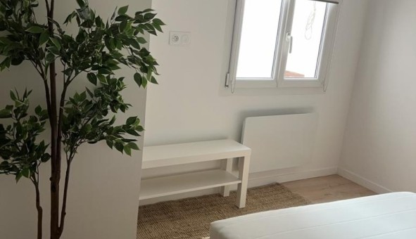 Logement tudiant T2 à Toulon (83200)
