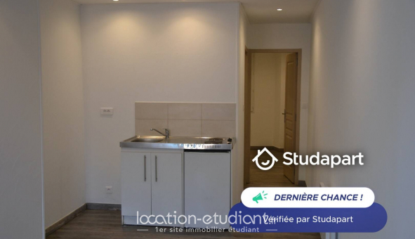 Logement tudiant Location T2 Vide Toulon (83200)