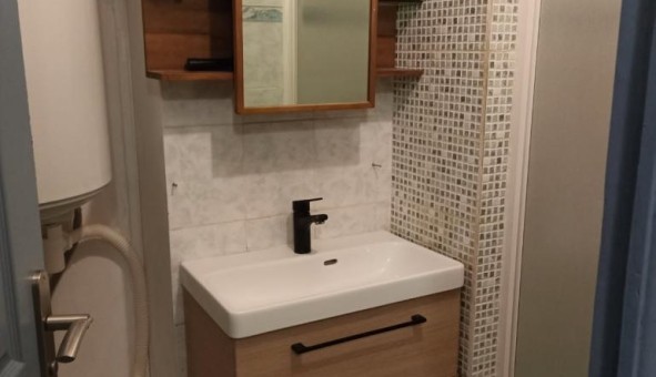 Logement tudiant T2 à Toulon (83200)