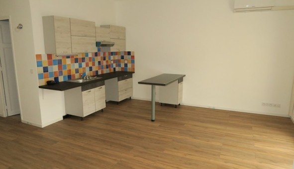 Logement �tudiant T2 &agrave; Toulon (83200)