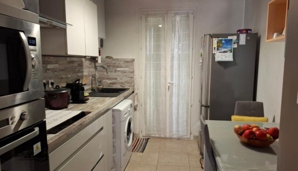 Logement �tudiant T2 &agrave; Toulon (83200)