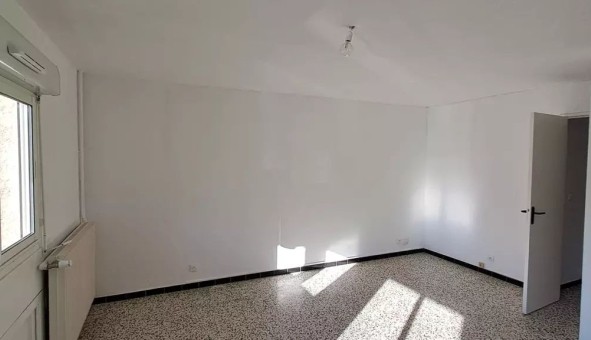 Logement �tudiant T2 &agrave; Toulon (83200)