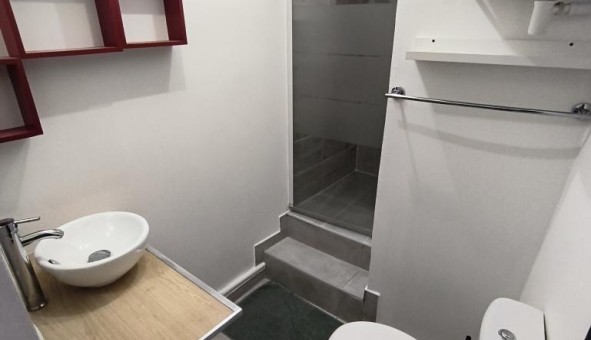 Logement �tudiant T2 &agrave; Toulon (83200)