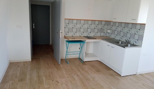 Logement tudiant Location T2 Vide Tourcoing (59200)