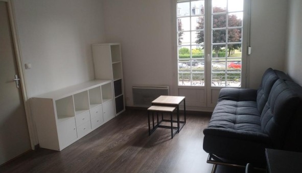 Logement tudiant Location T2 Vide Tours (37000)