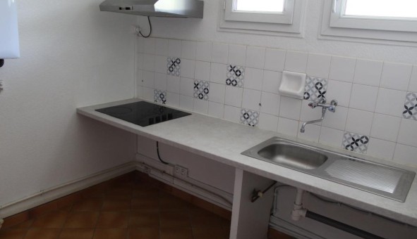 Logement tudiant T2 à Tours (37000)