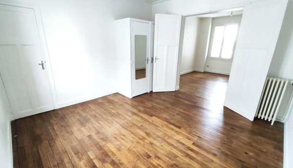 Logement tudiant Location T2 Vide Tours (37000)