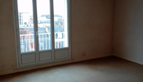 Logement tudiant T2 à Tours (37000)