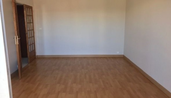 Logement �tudiant Location T2 Vide Tours (37000)