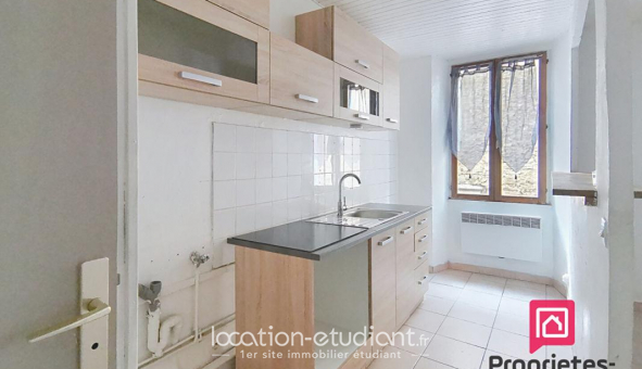 Logement tudiant T2 à Tourves (83170)