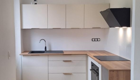 Logement �tudiant Location T2 Vide Trans en Provence (83720)