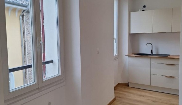 Logement �tudiant T2 &agrave; Trans en Provence (83720)