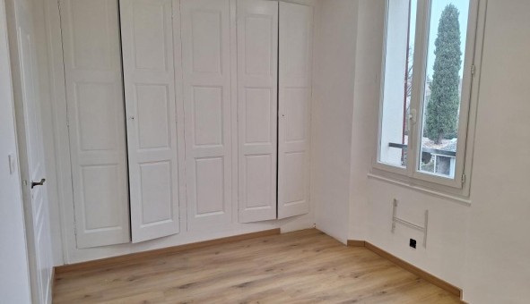 Logement �tudiant T2 &agrave; Trans en Provence (83720)