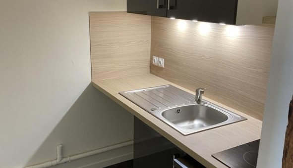 Logement tudiant Location T2 Vide Troyes (10000)