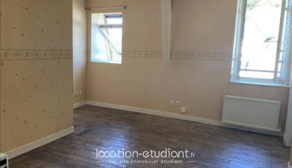 Logement tudiant T2 à Ussel (19200)